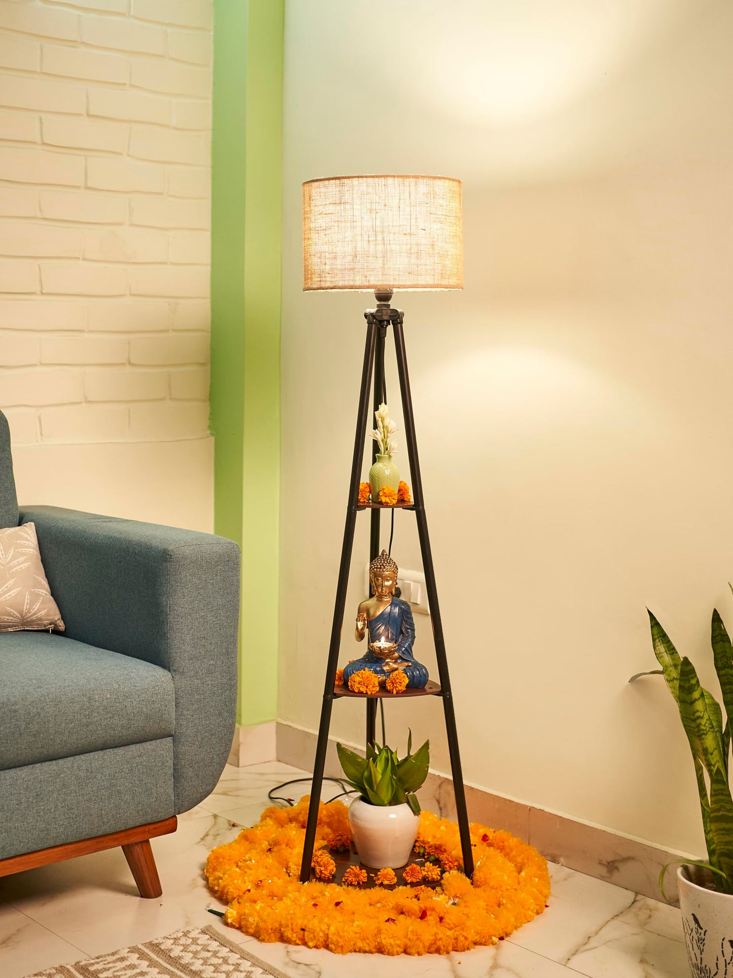 Crosscut Furniture LED Tripod Floor Lamp with 3 Shelves, Brown Jute, Metal Corner Floor Lamp, for Decoration and Gifting